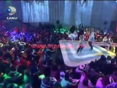 Grup Hepsi - Taktik Ver [ Beyaz Show ] 12.03.2010