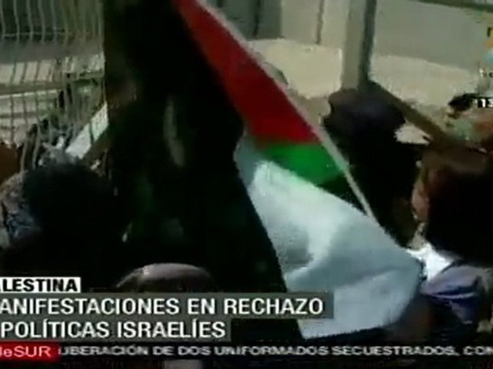 Reprimen manifestaciones a políticas israelíes