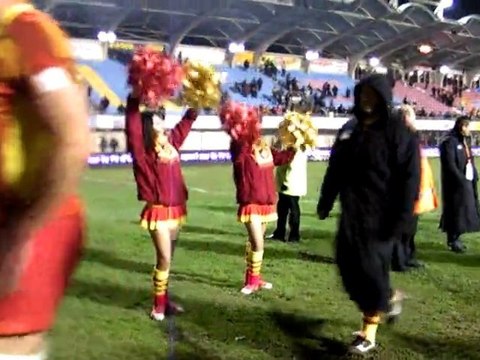 les flammes USAP / BIARRITZ OLYMPIQUE 2010