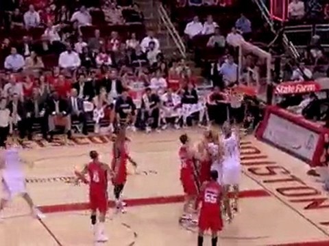 Luis Scola goes 20 for 25 dropping a career-high 44 points a