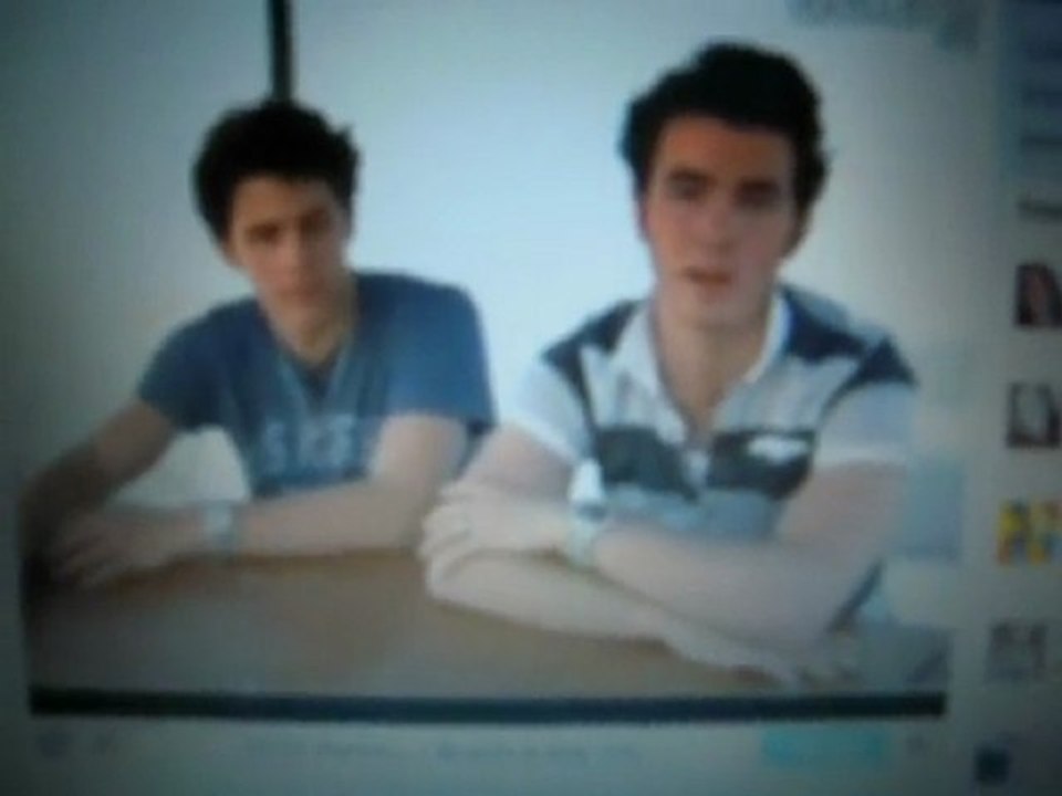 LIVE CHAT 18 MARS 2010 JONAS BROTHERS 1ERE VIDEO