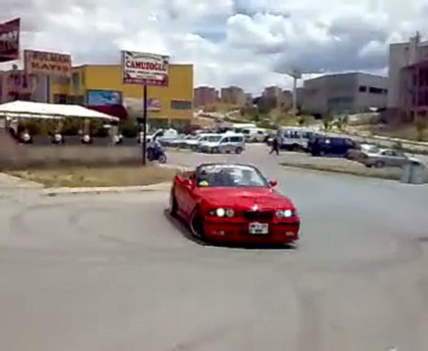 kırmızı bmw show ( garaj35.com )