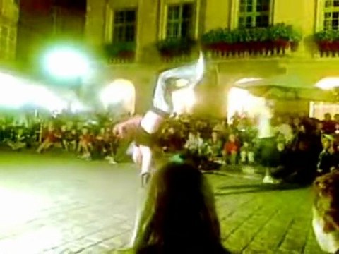 Echos-liés Spectacle de rue 2007