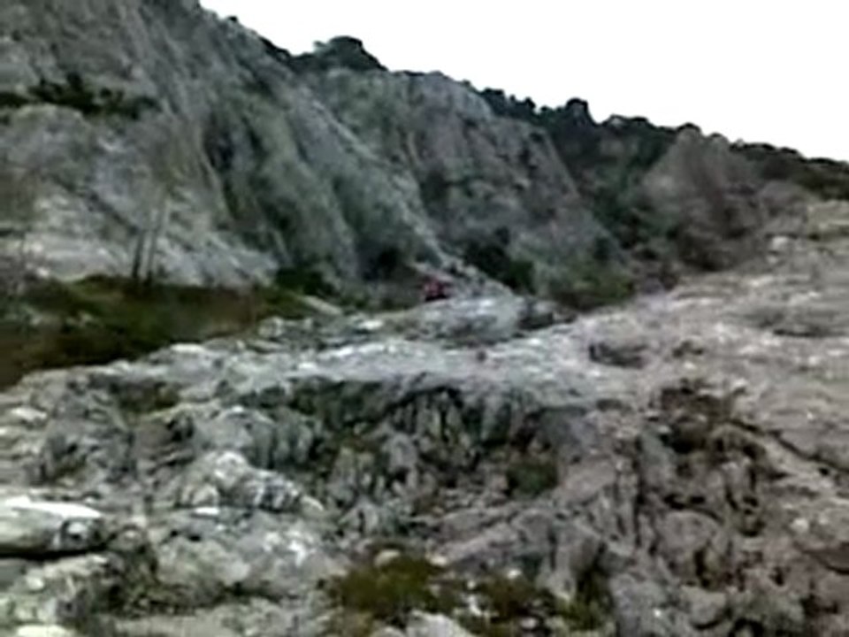 aşağıda gözüken manisa spil dağı zirve tırmanışı.07.03.10(2)