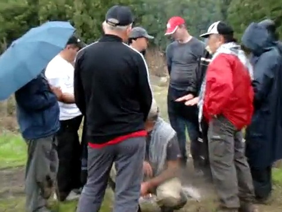 @TİRE14.03.10_ Salih amca mola keyfinde((((: