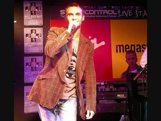 wet wet wet Love is all around