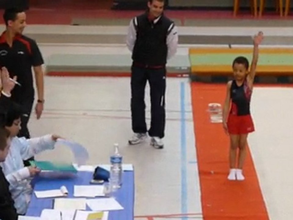 Gymnastique Versailles (Macéo, sol, équipe 2, Vélizy)