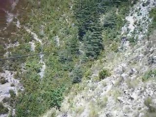 Arrivée tyrolienne via ferrata la grande fistoire