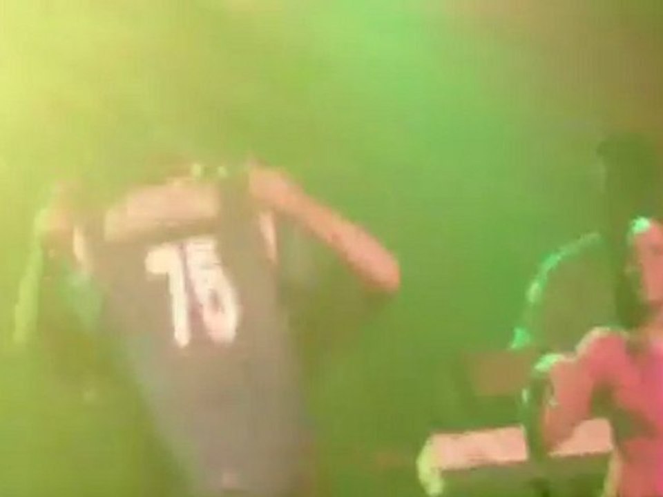 ALBOROSIE (part 1) @ elysee montmartre = 07-09-10