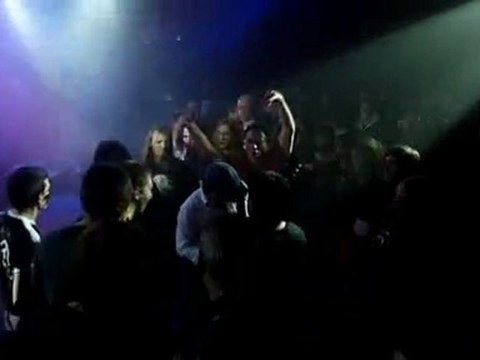 AC/DC LET THERE BE ROCK LIVE AT PACIFIC BY ROSIE NEVER STOPS