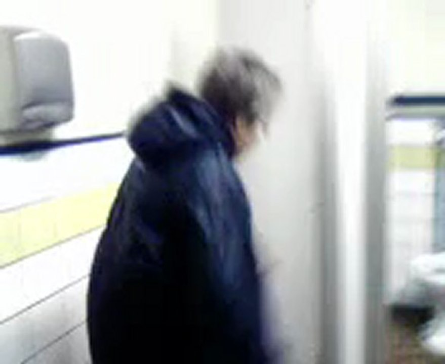 V230210_12.45