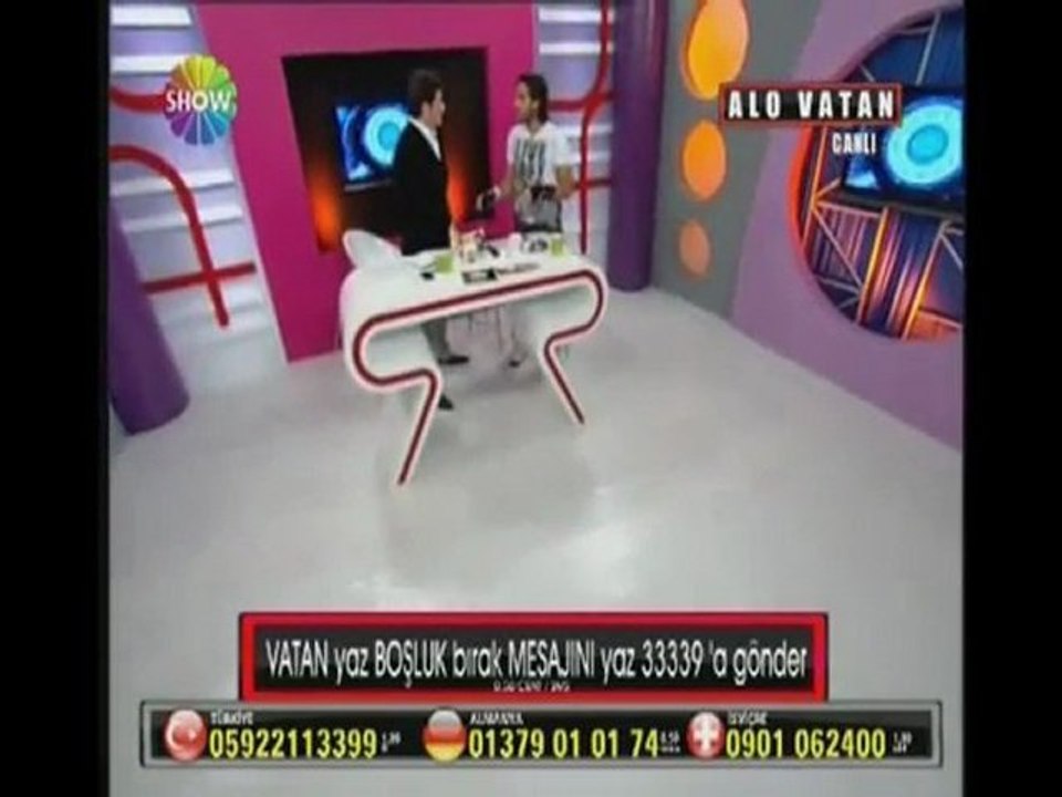 Ismail YK - Bayan Vokalistleri 'Dila. Zeynep ve Ciler DG'