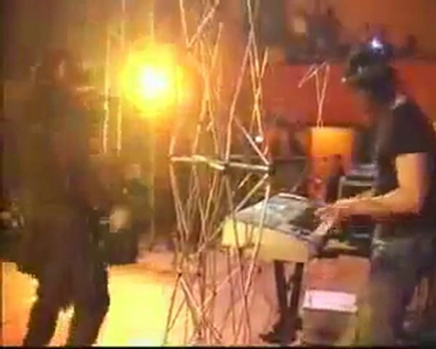 Ismail YK - Oy Dügmeli (Halay Full) (Konser Videosu)