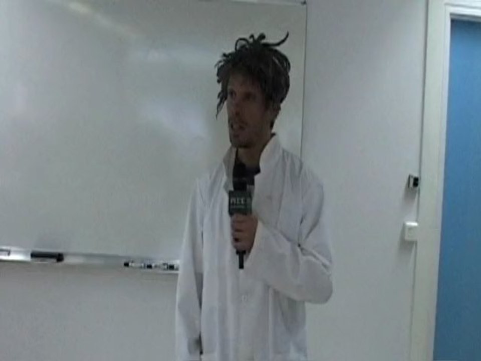 Teaser MCE Ma Chaine Etudiante Equation avec Julien De Ruyck