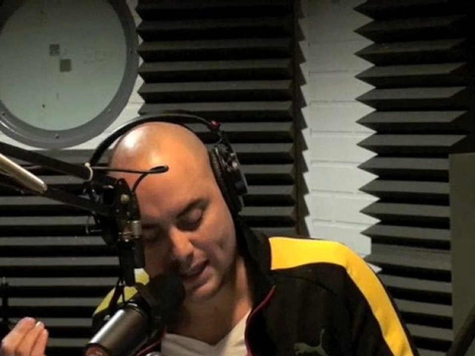 "Commandeur Replay" sur Ouï Fm n°144 16.03.10