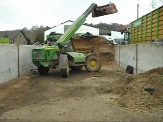 Evrard au transport de maïs 2010