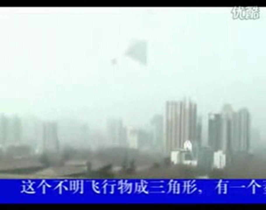 UFO gigante nei cieli cinesi