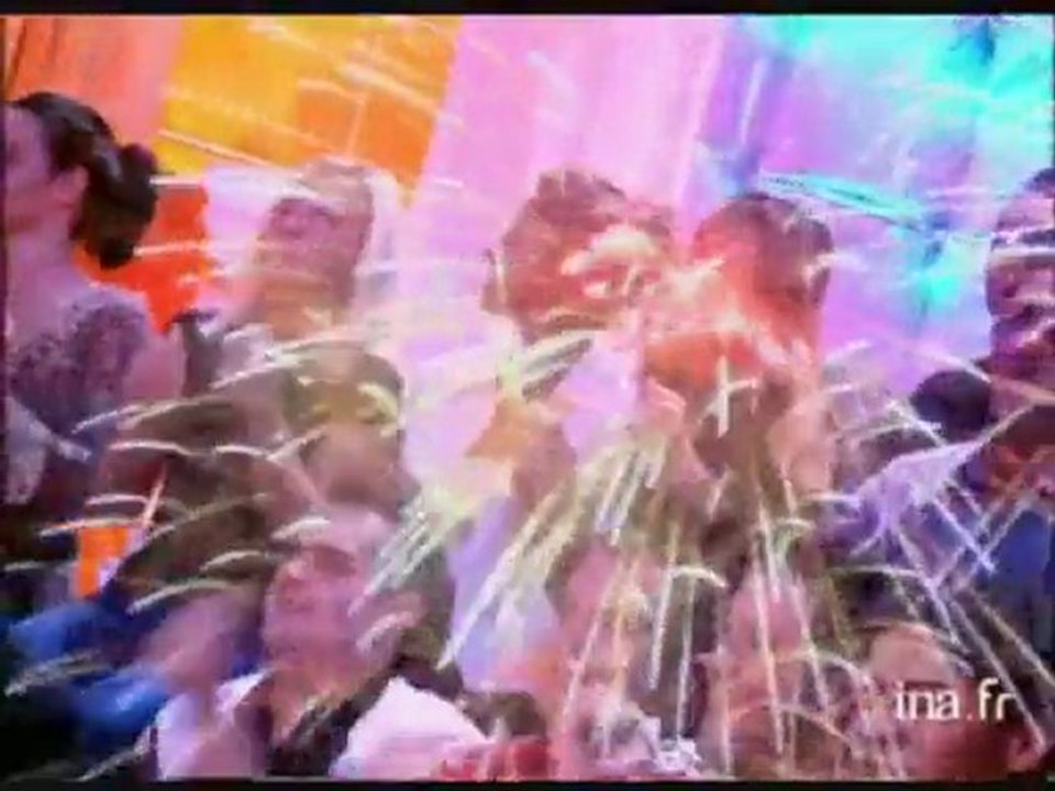 Shakira Whenever wherever 2ème au top 50 2002 ardisson