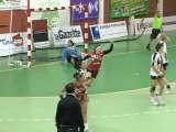 Le HBC Nîmes battu par Arvor (Handball Fem D1)