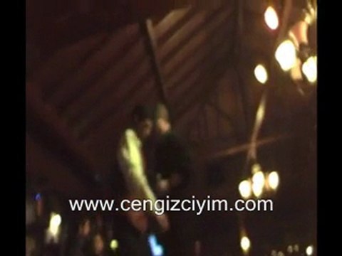 Cengiz Kurtoğlu - Küstüm Restaurant