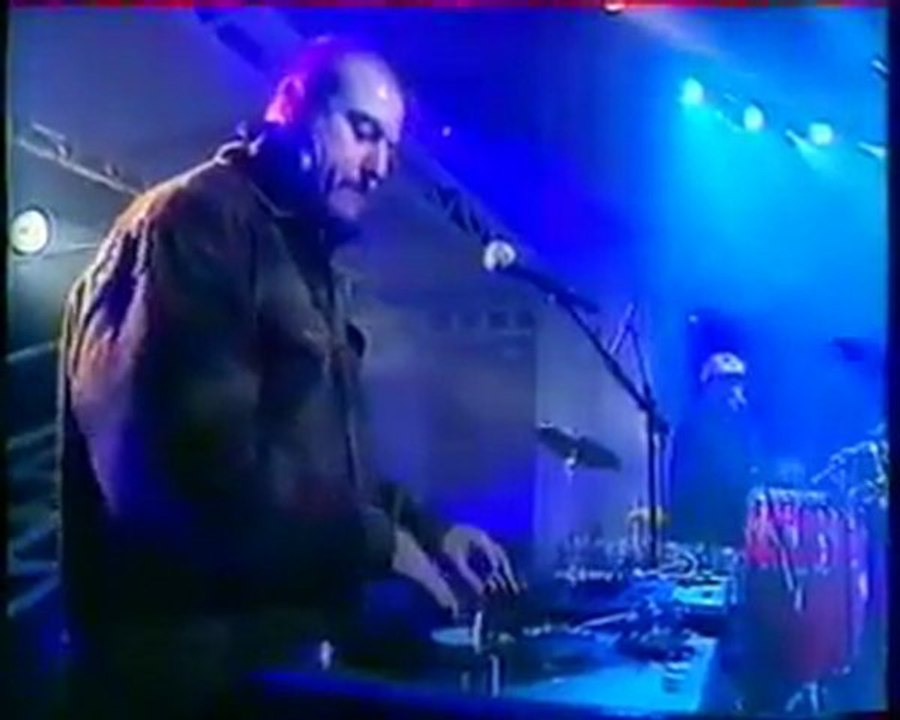 Cypress Hill - Throw your set in the air live npa