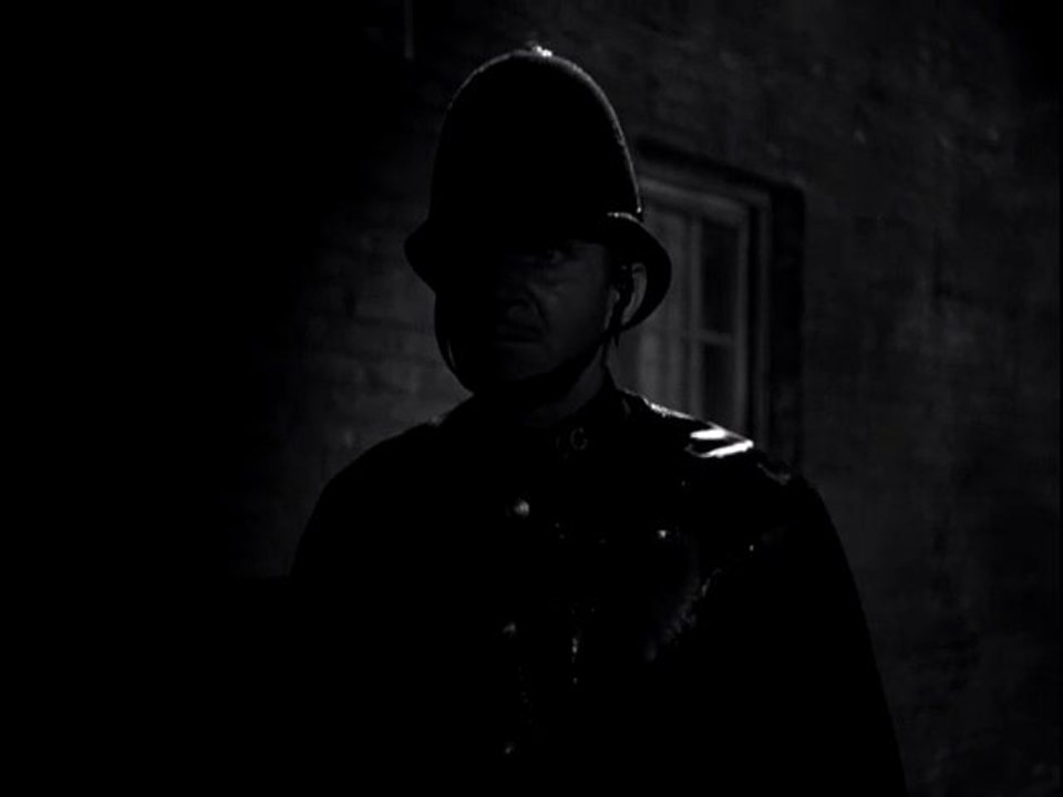 Frankenstein Meets the Wolf Man - Clip Attack