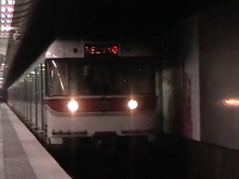 MS61 : Départ de la gare de Chatelet les Halles sur la ligne A du RER