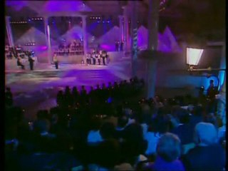 Un très grand Hommage à Jean Ferrat - La paix sur Terre
