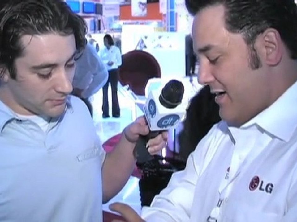 CES 2009: LG Watch Phone
