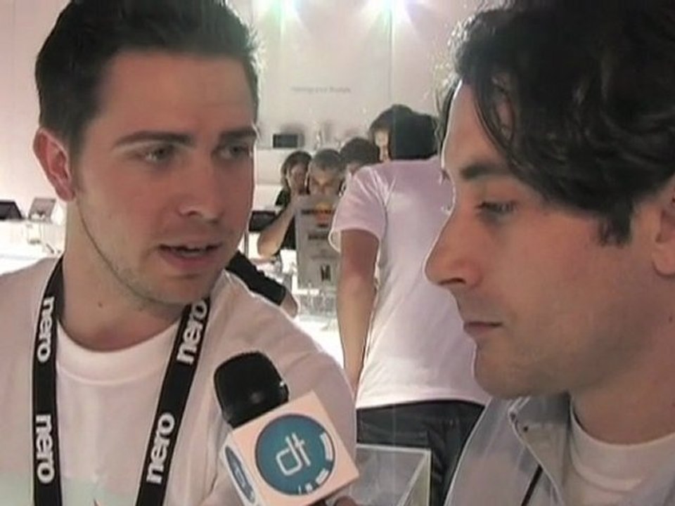 CES 2009: iRiver Spinn Portable Media Player