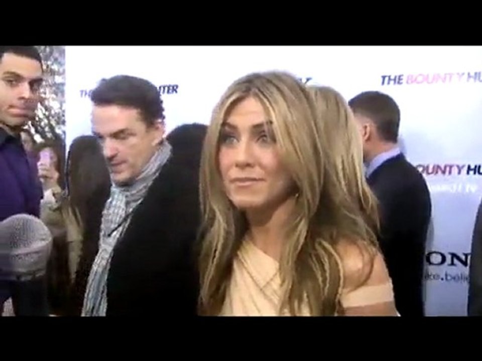 Jennifer Aniston - "The Bounty Hunter" Premiere - NY 1