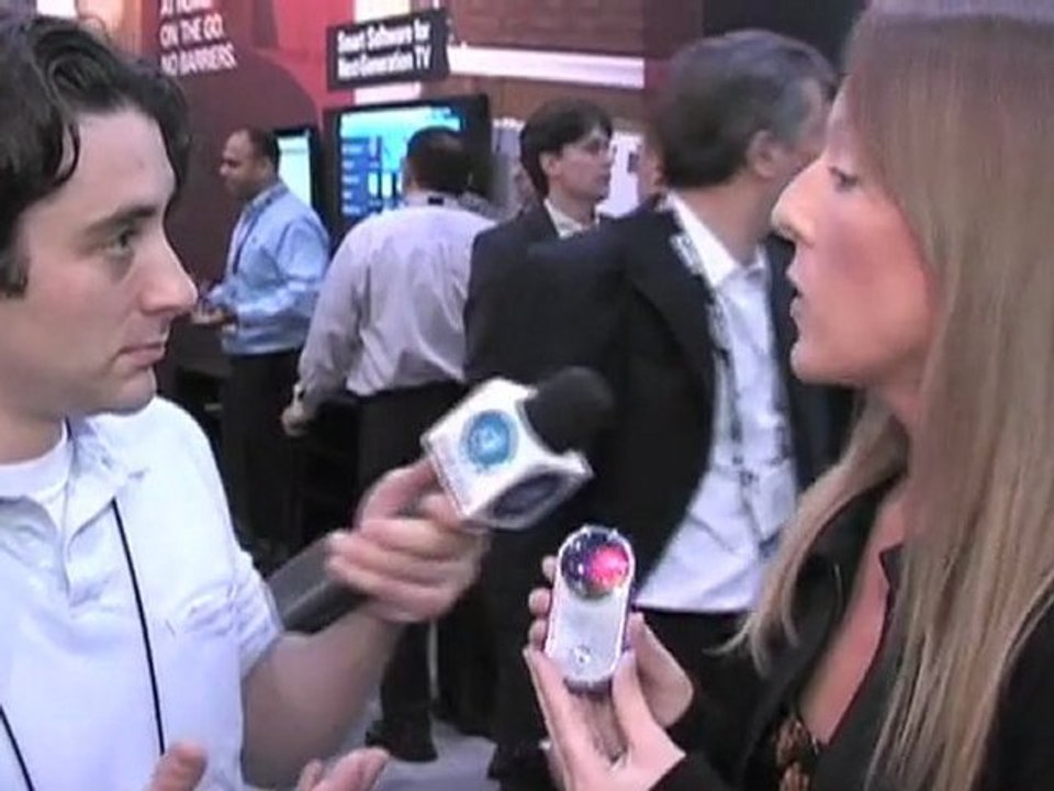 CES 2009: Motorola Aura Cell Phone