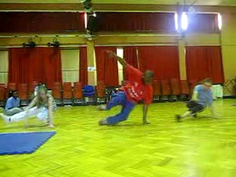 BGirl ( breakdance )school