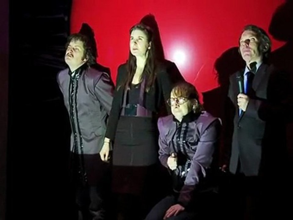 Invasion ! / Jonas Hassen Khemiri / Michel Didym