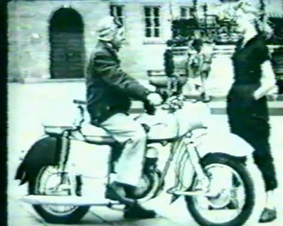 4 en 1 - Renaissance De La marque MZ 1996