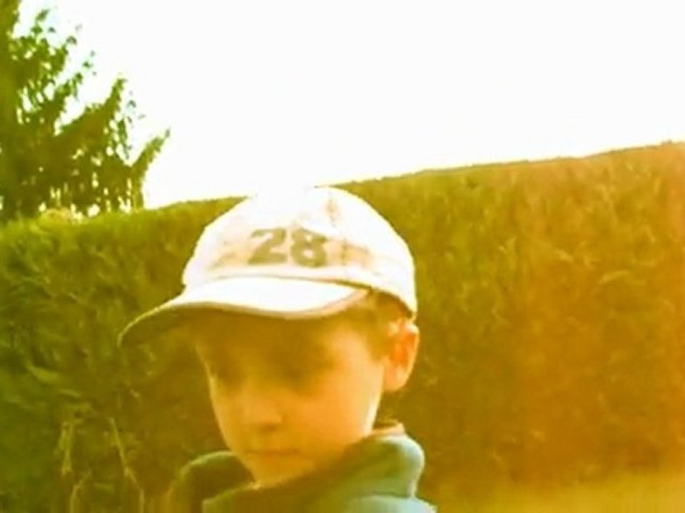 Ordinary Pop - You're A Ufo