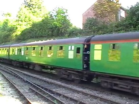 steam loco no 5224 at alreesford mid hants on the12/9/2009