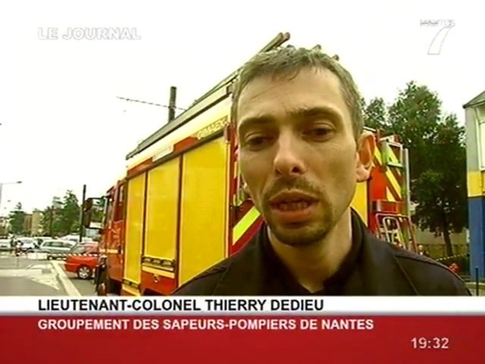 Un immeuble menace de s'effondrer à Nantes!