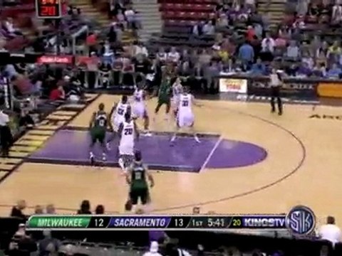 Tyreke Evans scores on one end then Brandon Jennings answers