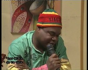 SIM-KOOL CHANTE POUR LA NUIT DE L'HUMANITAIRE