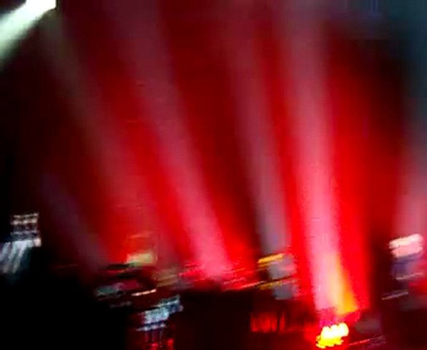 INDOCHINE - live vu sur boris 19.03.2010