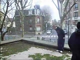 un saut de chake groupe des yamakasi du 92 (part 2)