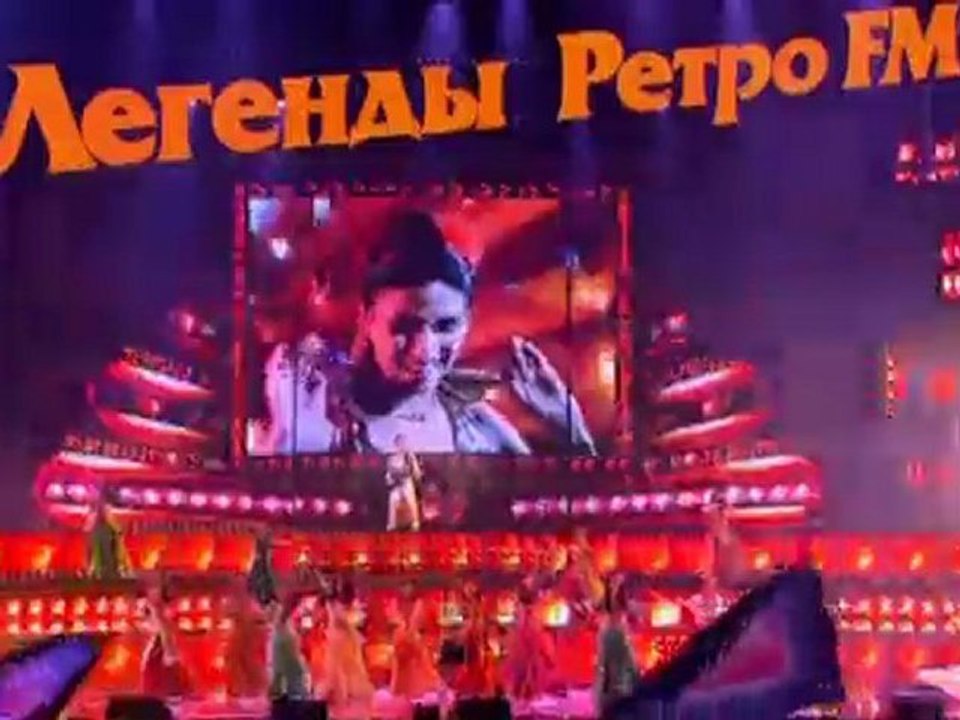 style Bollywood--"jimmy Jimmy Jimmy AAJA""