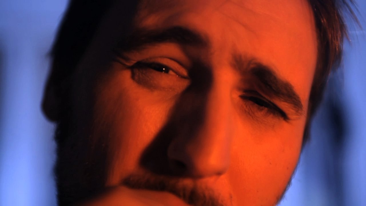 Clip "Fragments of a Metamorphosis" (version longue, "brut")