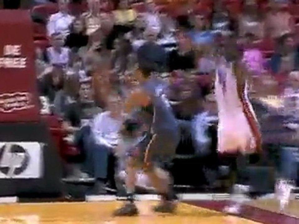 Dwyane Wade Block Tyson Chandler with a big block at the rim