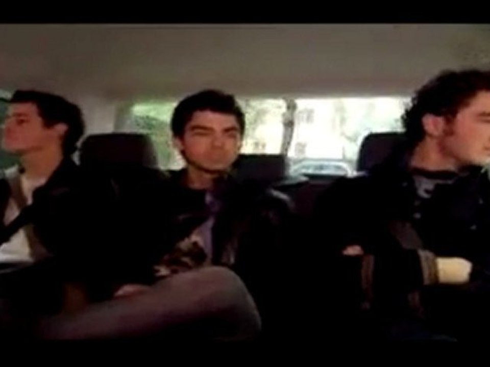 Jonas Brothers: Living The Dream 2 - Part1