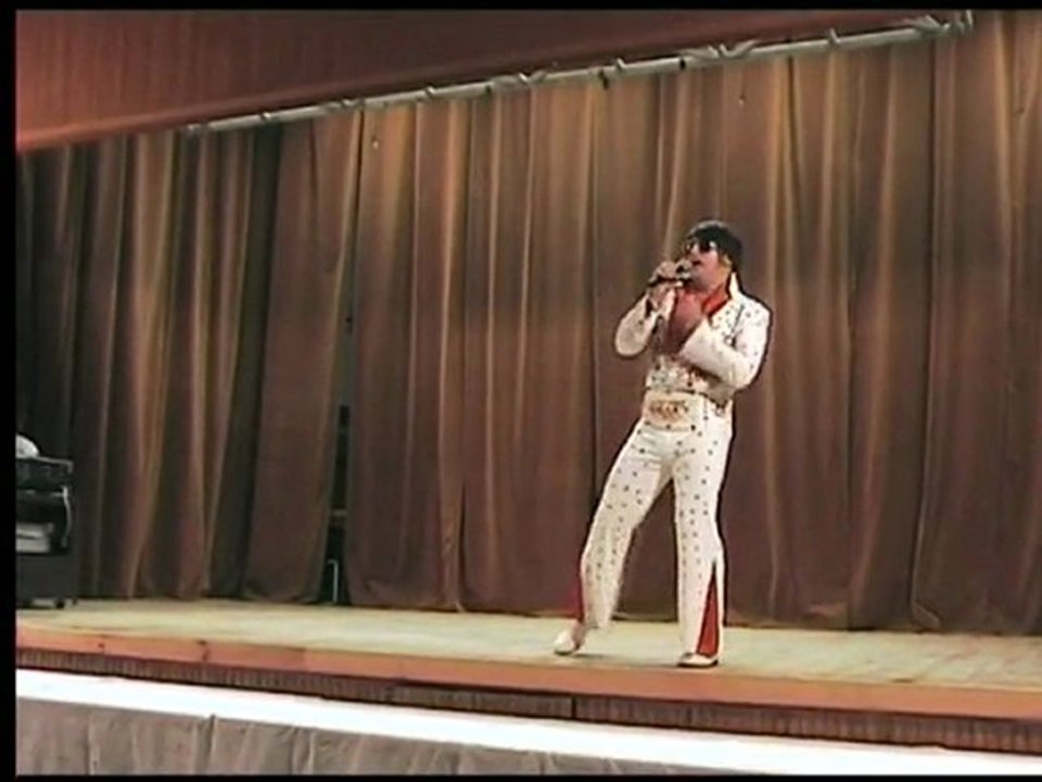 Elvis show from Hungarian Elvis imitator - Jailhouse rock