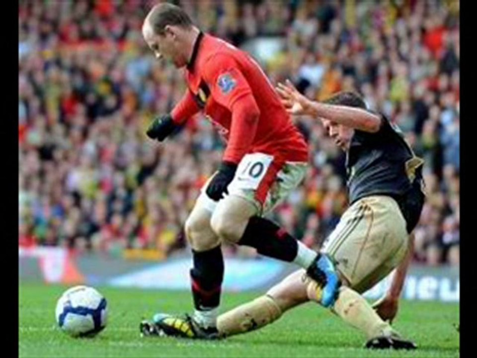 Manchester United 2-1 Liverpool Park Ji Sung Diving header