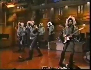 Red Hot Chili Peppers - Aeroplane (live at David Letterman)