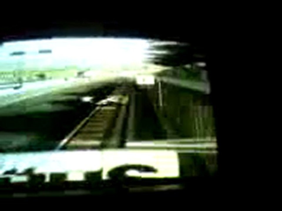 F1 05 PS2: GP de Chine duel Kartikeyhan-Alonso